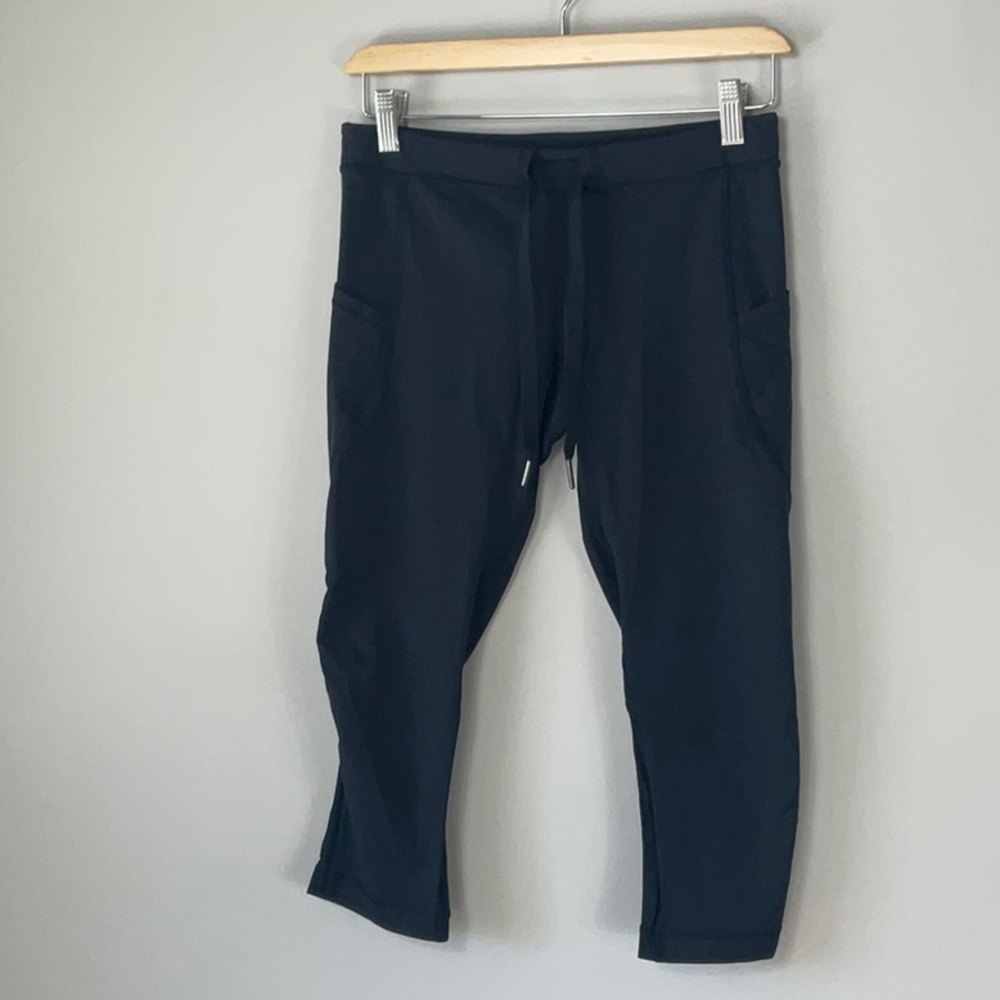Lululemon capri drawstring waist